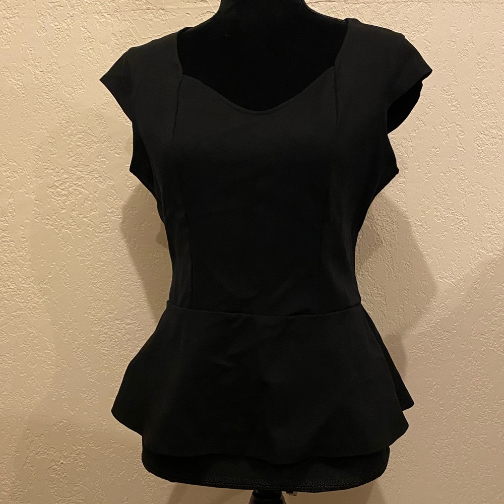 Black peplum top - Picture 6 of 10